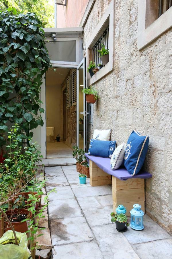 Val & Mar Studio Apartment Ζαντάρ Εξωτερικό φωτογραφία